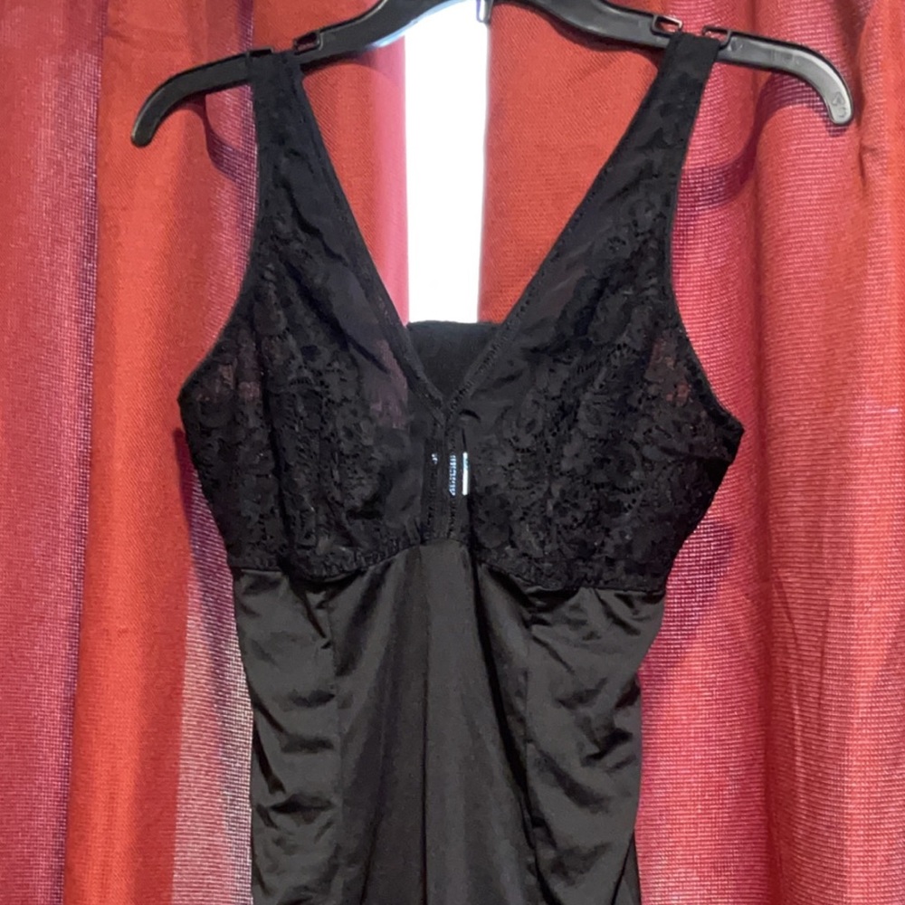 Layering tank